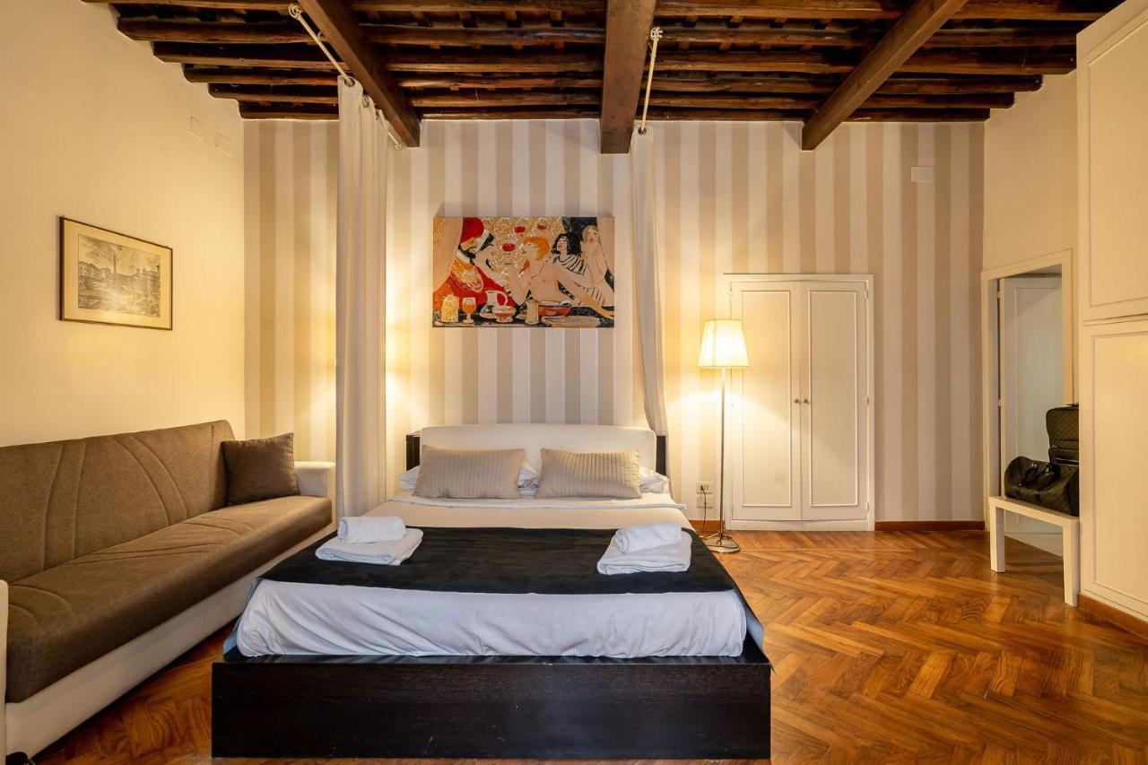 Plaza Collection Apartment Rom