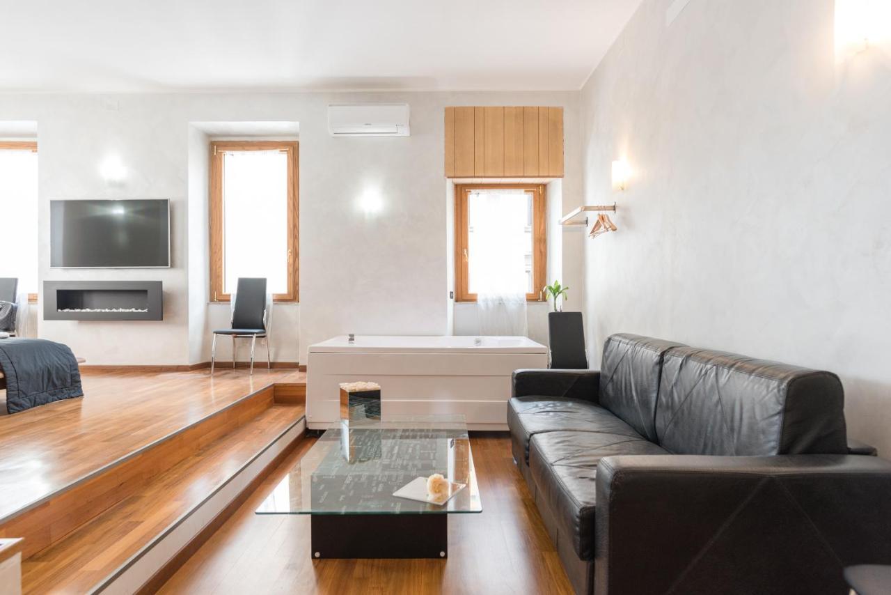 Apartment Plaza Collection Rom