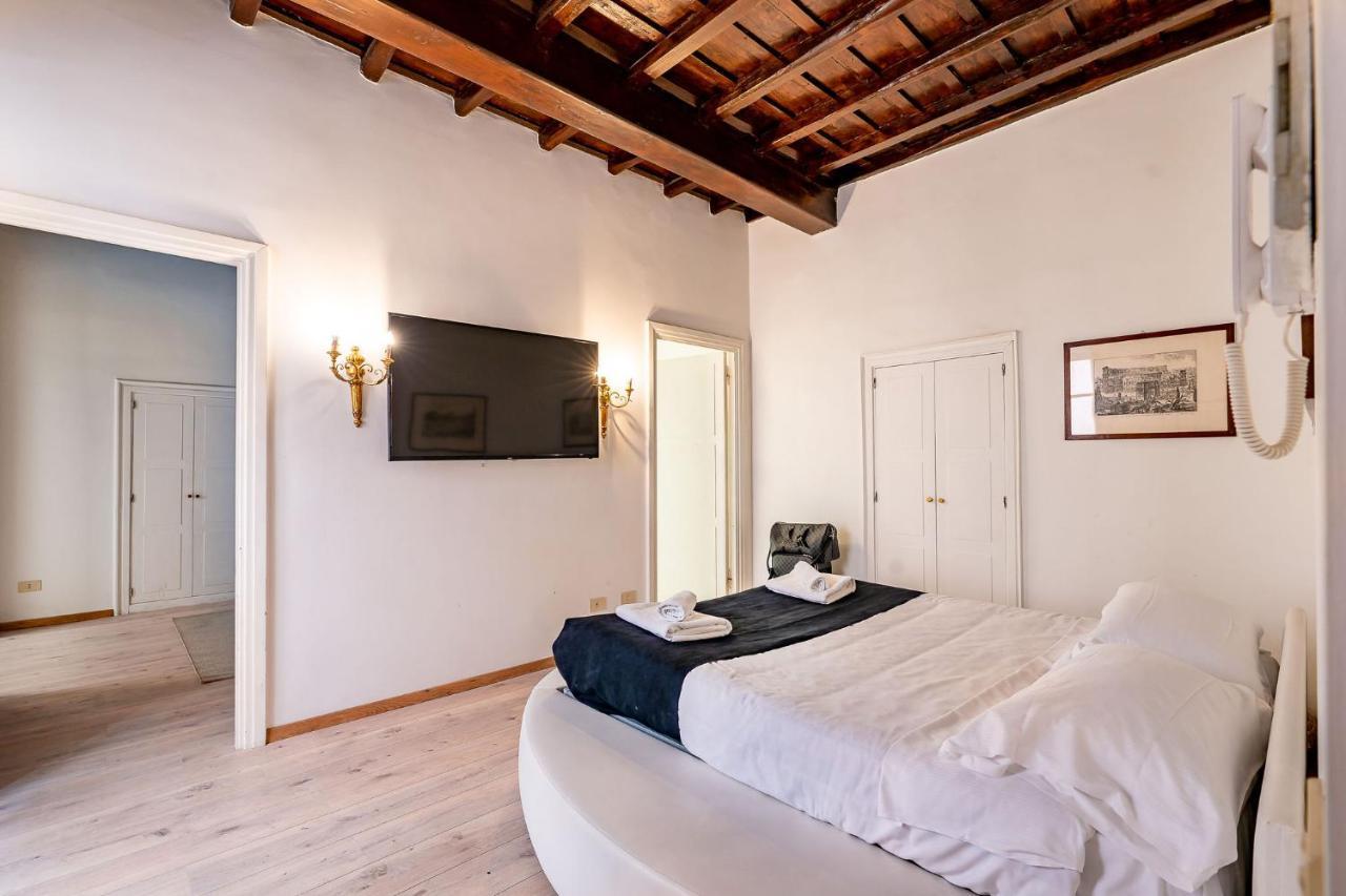 Plaza Collection Apartment Rom